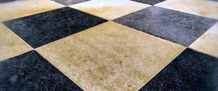 Advantages and disadvantages of artificial stone tiles