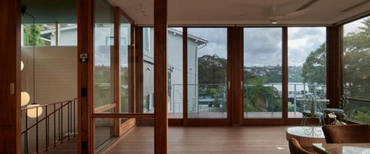 Sydney beach Frazer House blends old with the new