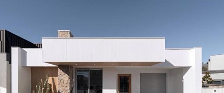 Concrete cladding reinvigorates display home