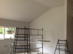 Installing plasterboard