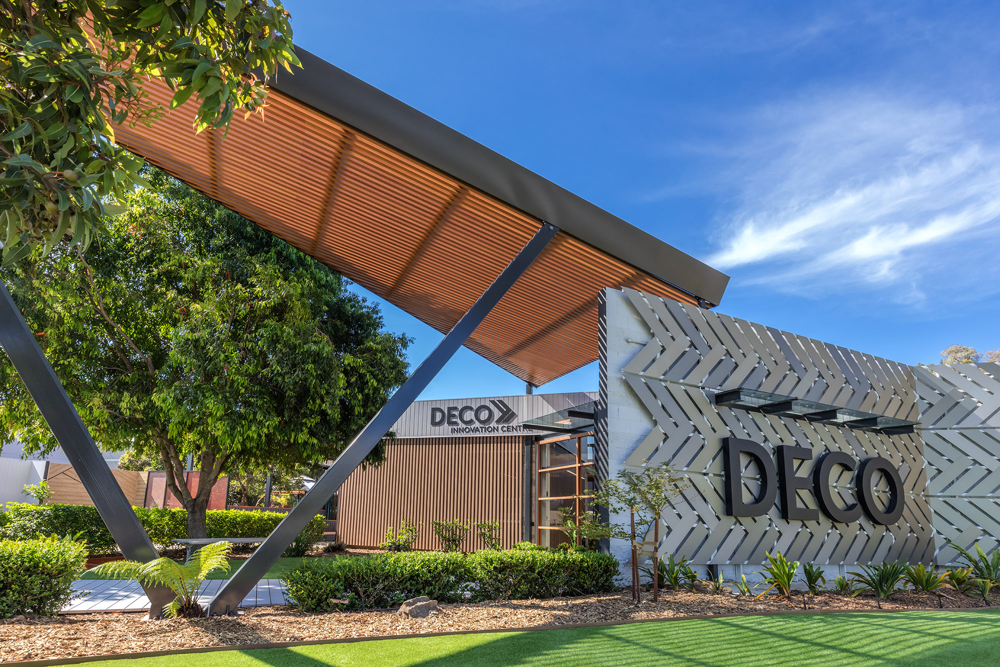 DECO Australia Opens New Innovative Display Centre