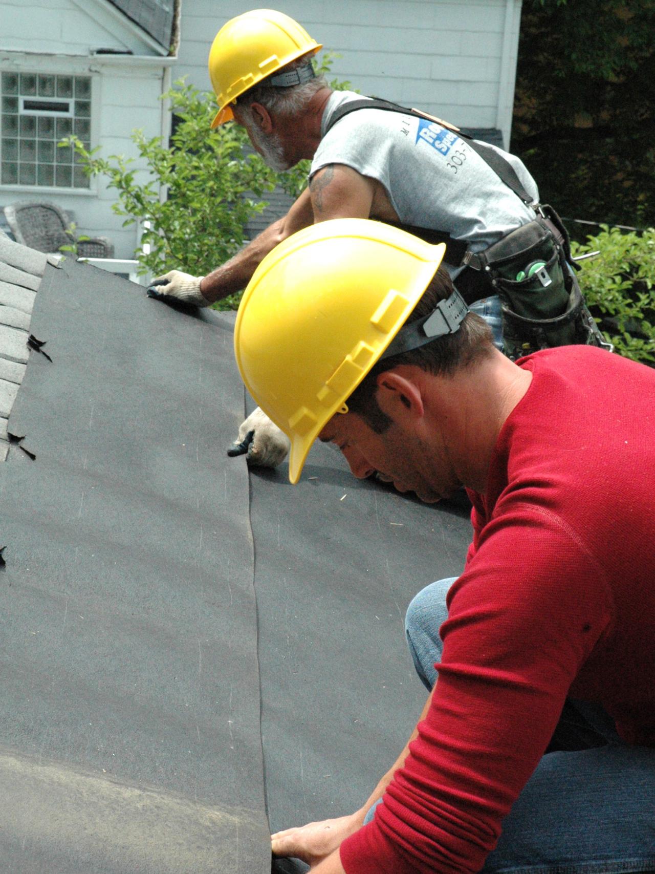 Signs to Show that your Roof needs Repairing