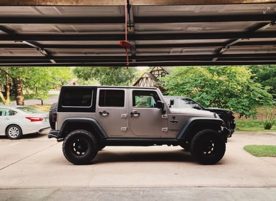 How to Build a Home Garage for Jeep Owners