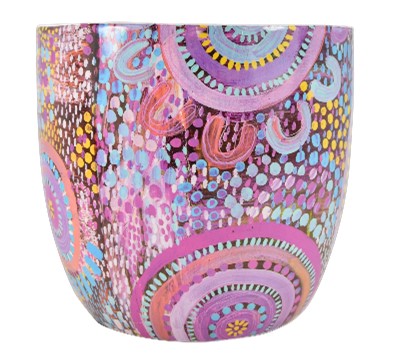 Aboriginal artist captures Australia’s beauty with a home accessories collection