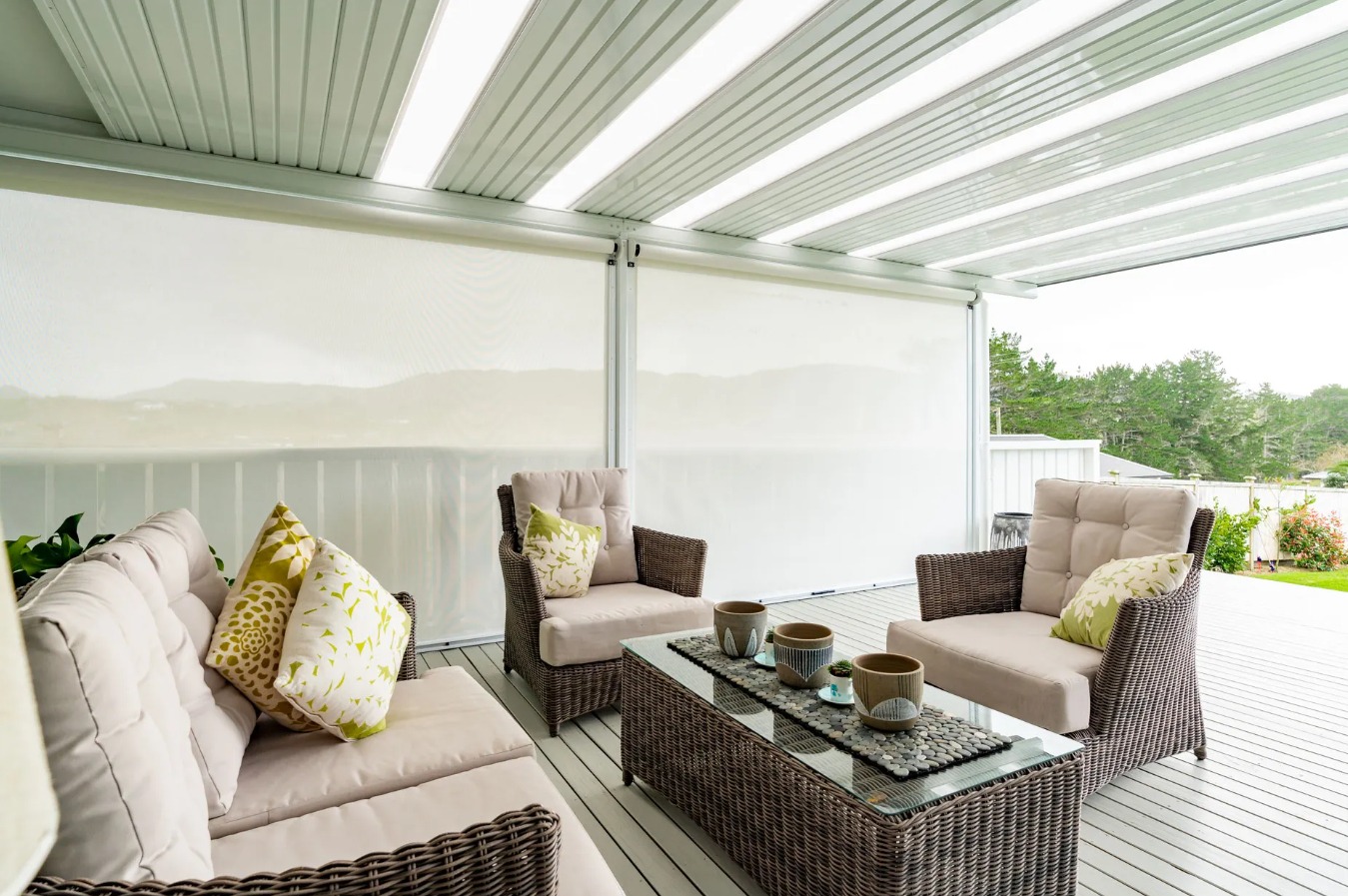 The Ultimate Buying Guide for Outdoor Blinds