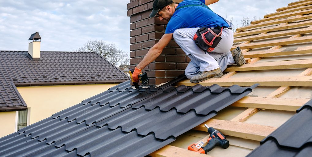 What You Need to Know About Metal Roof Repairs