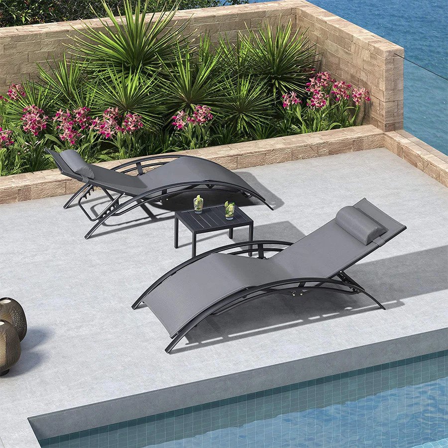 How Does a Black Chaise Lounge Enhance the Elegance of Modern Outdoor Spaces?